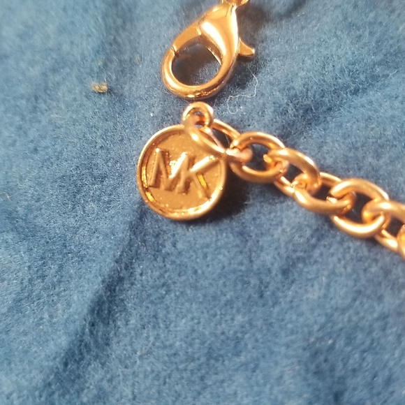 Michael Kors Bracelet - Picture 2 of 5